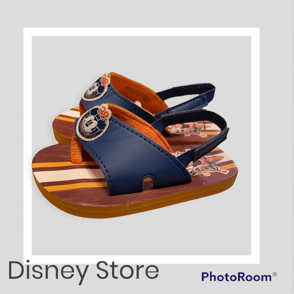 “HOST PICK” ⭐️Disney Store Toddler Sandals - Picture 2 of 5